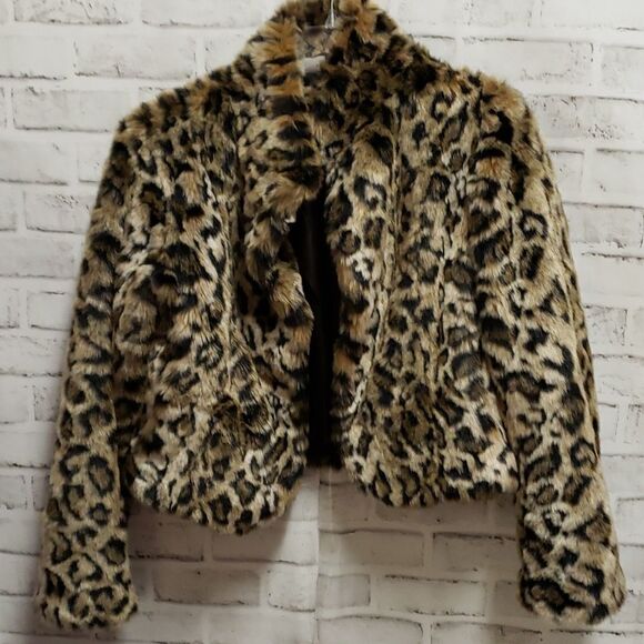 Allen b coat  - Picture 1 of 6